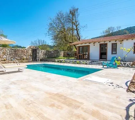 Hackberry Villa