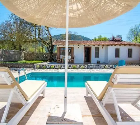 Villa Hackberry *